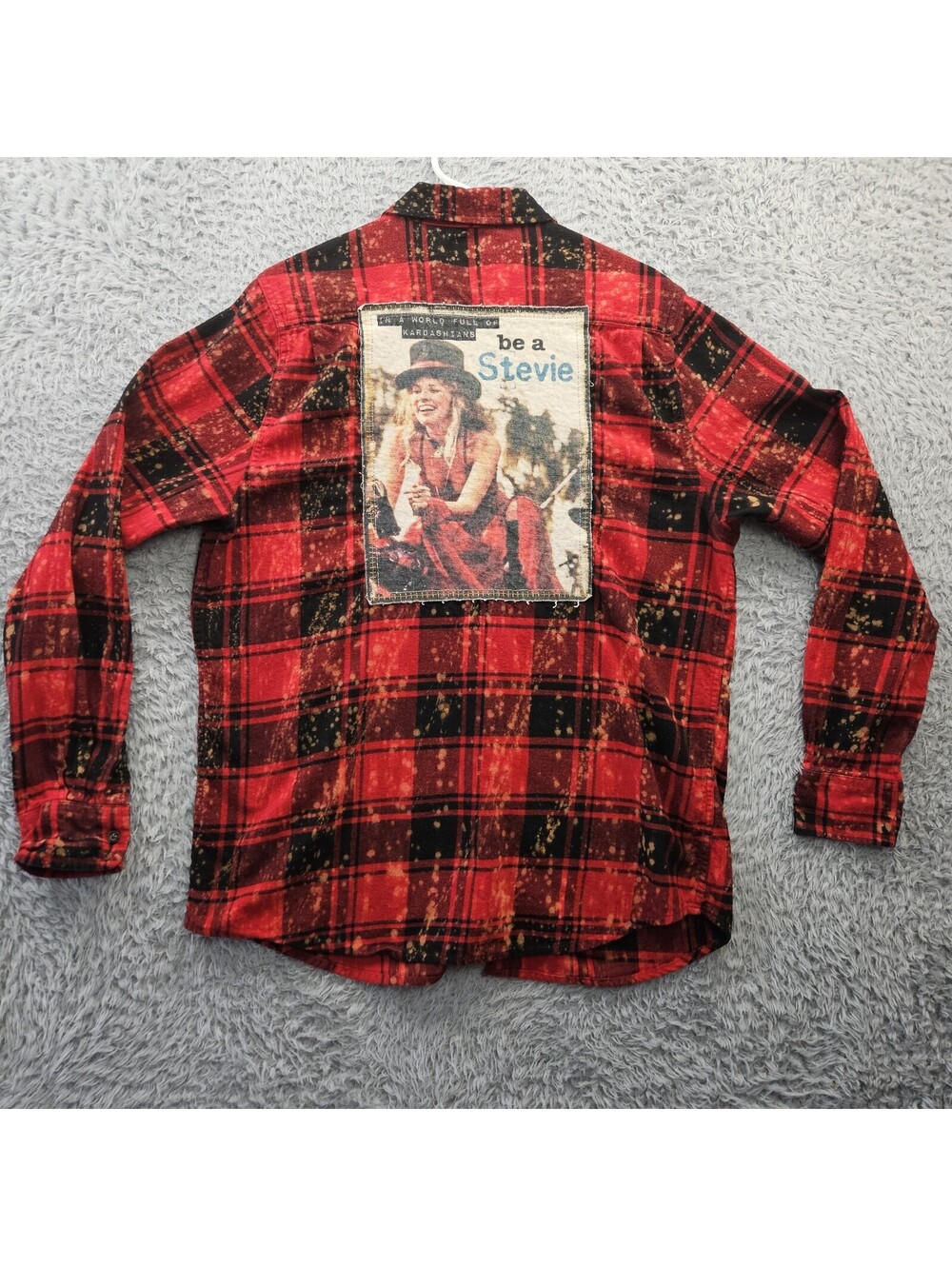 Angry Minnow Flannel Shirt Men Large Grunge Stevie Nicks Red Plaid
